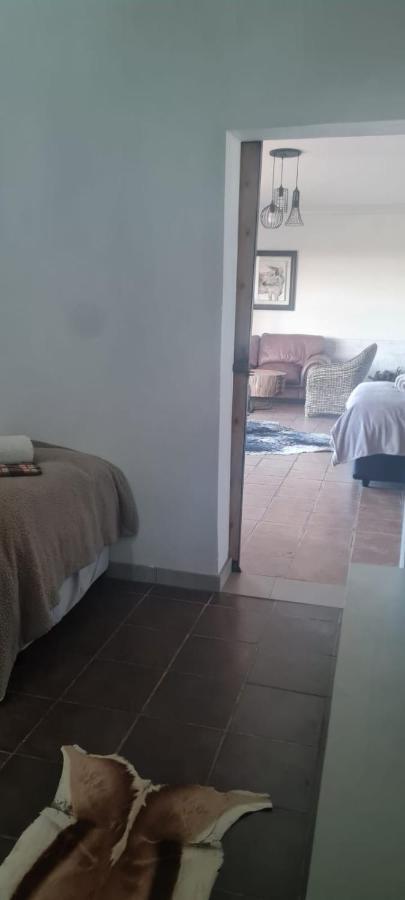 Dewdrop Farm Stay Ermelo Exterior foto